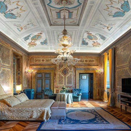 Residenza Ruspoli Bonaparte Рим Экстерьер фото