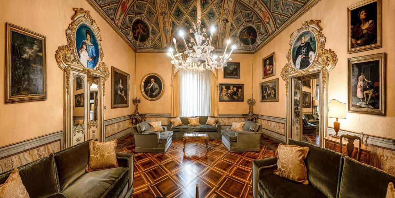 Residenza Ruspoli Bonaparte Рим Экстерьер фото