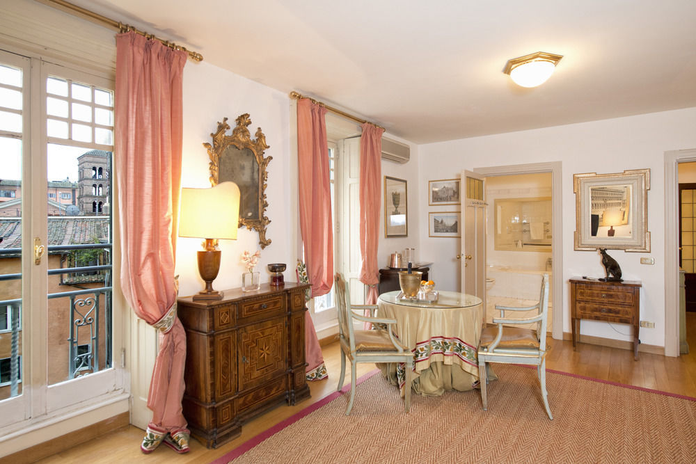 Residenza Ruspoli Bonaparte Рим Экстерьер фото